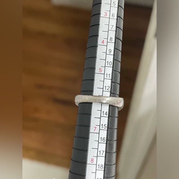 Victoria Wieck blue diamond and London blue topaz ring - Picture 5 of 6